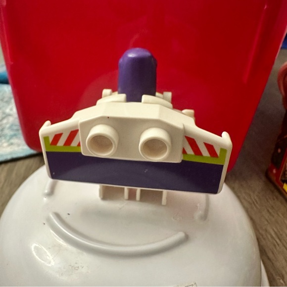 LEGO Duplo Disney Buzz Lightyear
Toystory minifigure - Picture 3 of 3